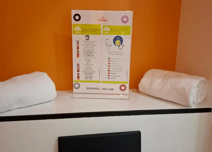 Unisotel Hotel 2*