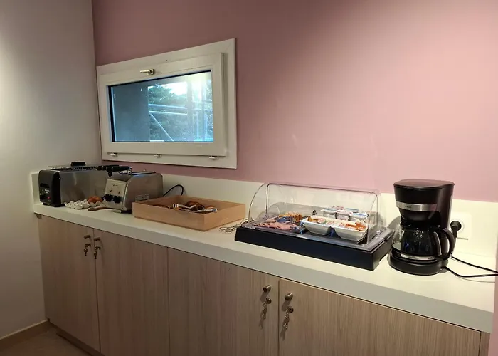 Unisotel Hotel