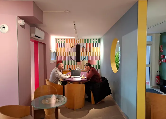 Unisotel Hotel 2*
