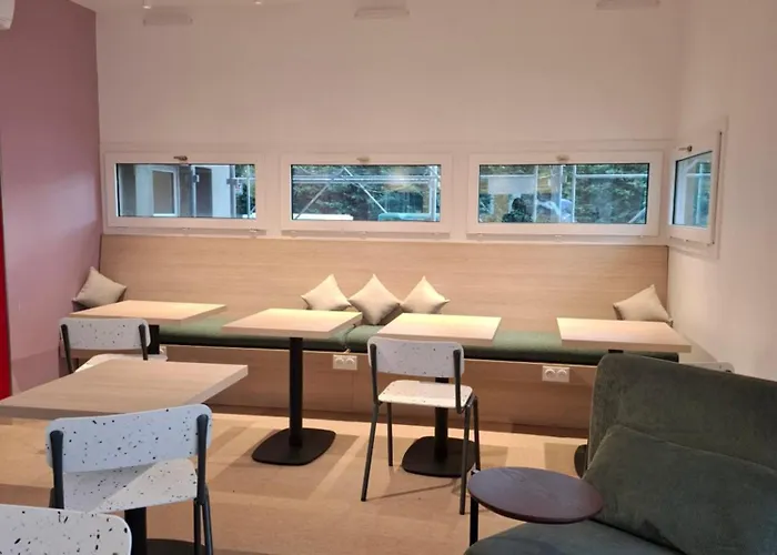 Hotel Unisotel